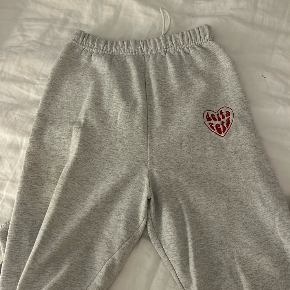 Delta Zeta sweatpants